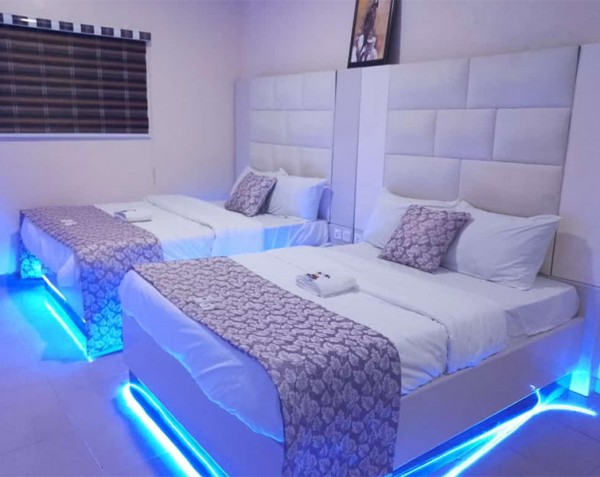 Sunnyvale Hotel Ikotun